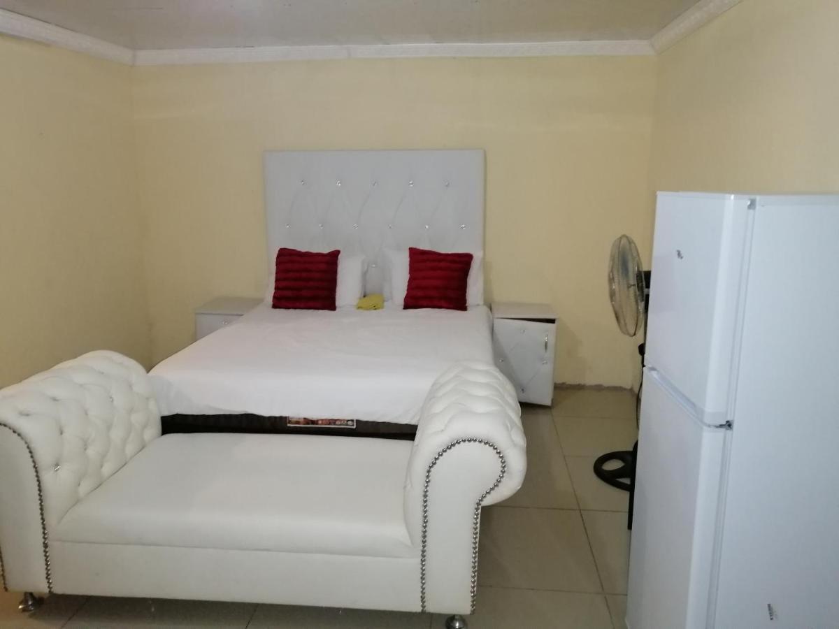 Moholoholo Lodge Acornhoek Buitenkant foto